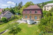 Prodej vily 272 m2 s pozemkem 1282 m2, Praha-Radotín, cena 20850000 CZK / objekt, nabízí
