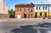 Prostorný rodinný dům na prodej s garáží a zahradou ve vyhledávané lokalitě Praha-Záběhlice, Záběhlická 156/71, celková cena 24 990 000 Kč, cena 24990000 CZK / objekt, nabízí CENTURY 21 Birdie Reality - pobočka NextRound