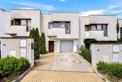 Prodej rodinného domu 133 m2, pozemek 185 m2 Vilémovská, Praha Dolní Počernice, cena 17290000 CZK / objekt, nabízí 
