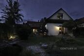 Luxusní vila 498 m2, pozemek 852 m2, Praha 4 Písnice, cena 32900000 CZK / objekt, nabízí 