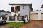 Pronájem rodinného domu 4+kk, 142 m2, -M- Rajská zahrada, cena 45000 CZK / objekt / měsíc, nabízí Reality Novák
