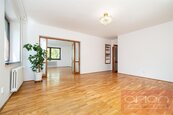 Pronájem domu se zahradou: Praha 6 - Břevnov, Hošťálkova, cena 75000 CZK / objekt / měsíc, nabízí