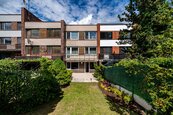 Pronájem rodinného domu se zahradou: Praha 6 - Dejvice, Krohova, cena 65000 CZK / objekt / měsíc, nabízí ORION Realit s.r.o.