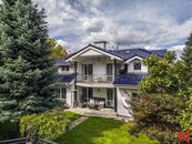 Prodej luxusní vily 6+1, Praha 5 - Lipence, cena 25990000 CZK / objekt, nabízí 