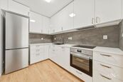 Pronájem rodinného domu 5+kk - 324 m, pozemek 287 m, Pod Areálem, Praha 10 - Štěrboholy, cena 45000 CZK / objekt / měsíc, nabízí Nexus Reality s.r.o.