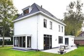 Vila k prodeji o velikosti cca 470 m2, dispozice 6 + kk, pozemek 1 164 m2, Praha 4 - Braník, cena 44000000 CZK / objekt, nabízí 