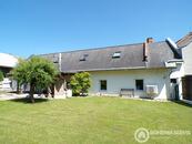 Dvougenerační rodinný dům -1 x 3KK ( 127m2 vč. tech zázemí) 1 x 3KK (107m2) pozemek 1540m2 , cena 7200000 CZK / objekt, nabízí 