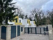 Prodej luxusního rodinného domu 5+kk v uzavřeném projektu Domy u lesa - Klánovice, cena cena v RK, nabízí EVROPA realitní kancelář