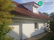 Rodinný dům Dolní Chabry, cena 19900000 CZK / objekt, nabízí 