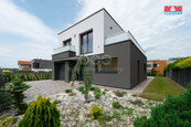 Pronájem rodinného domu, 220 m2, Praha, ul. Bergmanova, cena 55000 CZK / objekt / měsíc, nabízí 