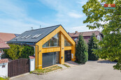 Prodej rodinného domu, 190 m2, Praha, ul. Žampiónová, cena 22990000 CZK / objekt, nabízí 