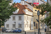 Prodej rodinného domu, 383 m2, Praha, ul. Na Kampě, cena cena v RK, nabízí 