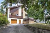 Pronájem rodinného domu 150 m2, Praha 9 - Kyje, cena 45000 CZK / objekt / měsíc, nabízí Mgr. Jindřich Svoboda