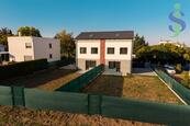 Prodej poloviny dvojdomu 4+kk, 112 m2 - Praha - Ďáblice, Zářijová, cena 17036200 CZK / objekt, nabízí 