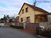 Rodinný dům, Praha - Lochtov, cena 14500000 CZK / objekt, nabízí Duna House