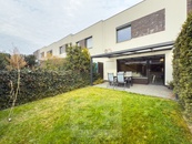 Pronájem rodinné domy, 102 m2 - Praha - Dolní Měcholupy, cena 57500 CZK / objekt / měsíc, nabízí Bohemian Estates International s.r.o.