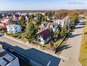 Rodinný dům 3+1 k rekonstrukci s pozemkem 670m2, Praha - Újezd nad Lesy, cena 12490000 CZK / objekt, nabízí 