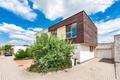 Řadový rodinný dům, 175 m2, pozemek 291 m2, Praha 8-Březiněves, cena 16700000 CZK / objekt, nabízí 