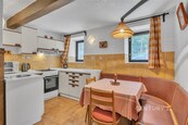 Řadový dům 3+kk v zeleni blízko Anděla - pronájem, cena 27000 CZK / objekt / měsíc, nabízí CENTURY 21 Premium