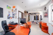 Rodinná rezidence / Reprezentativní sídlo firmy - Hájek u Uhříněvsi, Praha 10, cena 15900000 CZK / objekt, nabízí CENTURY 21 Ruby