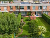 Prodej řadového rodinného domu s garáží, Praha Bohnice, Sopotská ul., cena 19900000 CZK / objekt, nabízí 