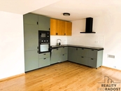 Pronájem, Rodinný dům, Praha 9, cena 59500 CZK / objekt / měsíc, nabízí REALITY PRORADOST