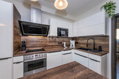 Rodinný dům Praha 9, cena cena v RK, nabízí 