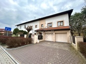 Prodej rodinného domu 330 m2 s investičním potenciálem, na pozemku 397, Praha 10 - Dolní Počernice, cena 22490000 CZK / objekt, nabízí 