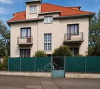 Prodej podílu id. 1/4 činžovního domu 430 m2 a pozemku, Praha 5 - Hlubočepy., cena 6500000 CZK / objekt, nabízí House ViP, s.r.o.
